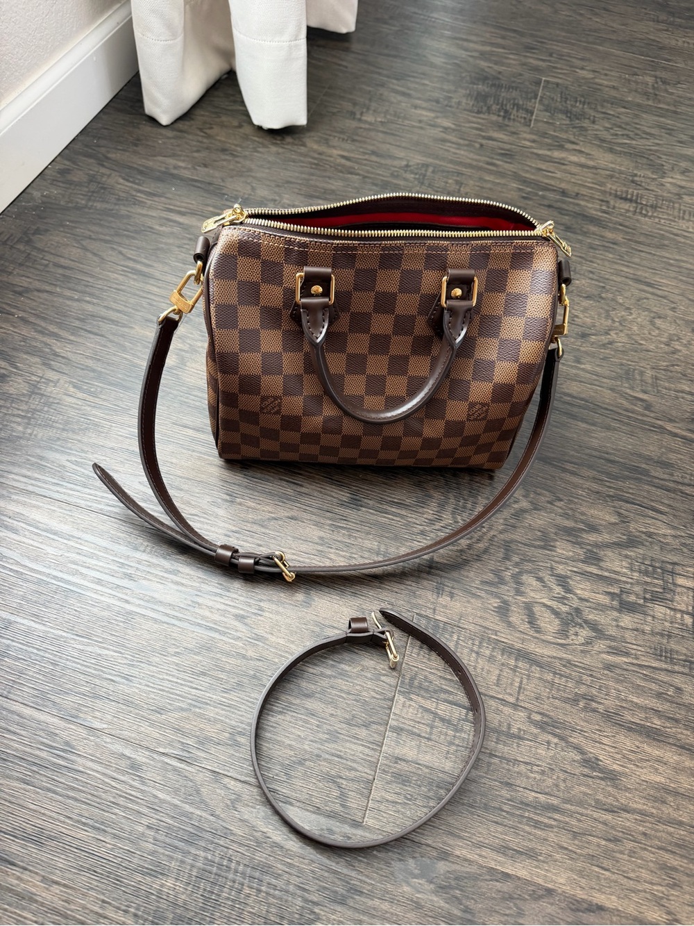 Authentic Louis Vuitton Speedy 25 Bandouliere